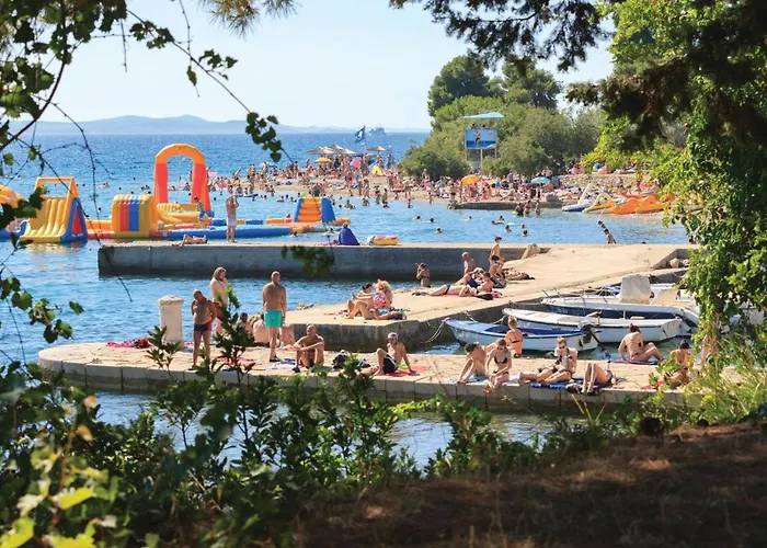 2 Bedroom Stunning In